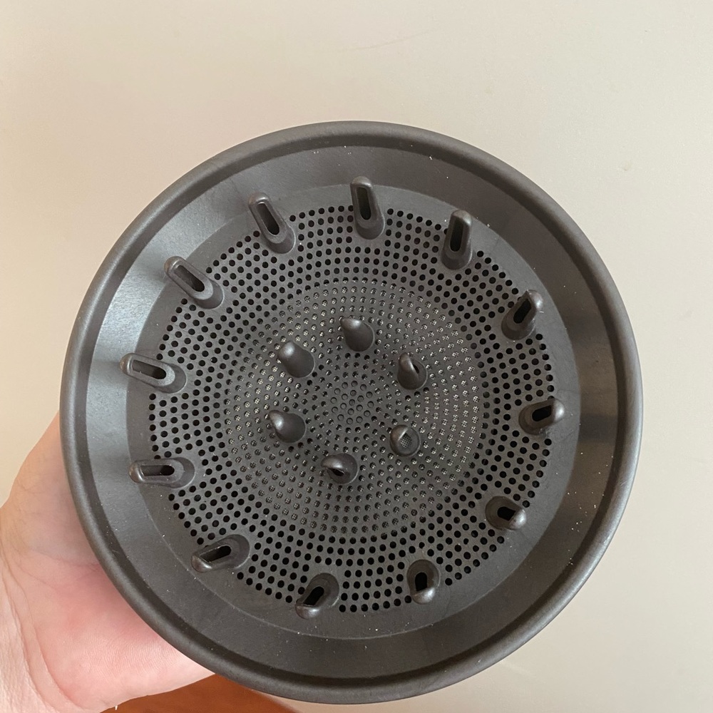 Dyson diffuser
